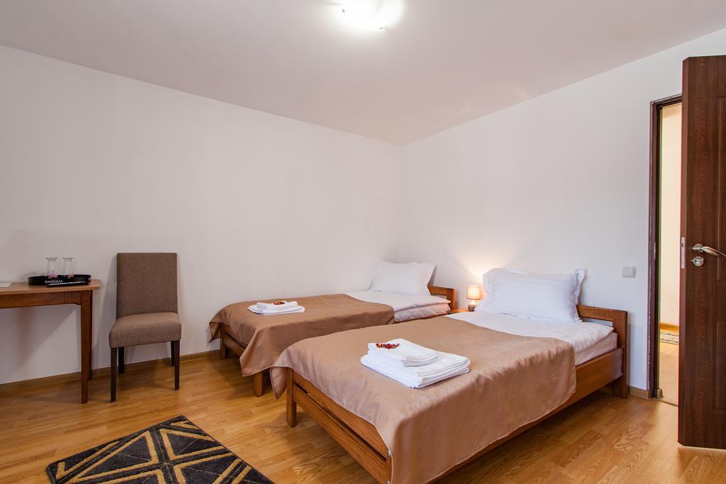 Casa Arbo Hotel Calimanesti Exterior photo